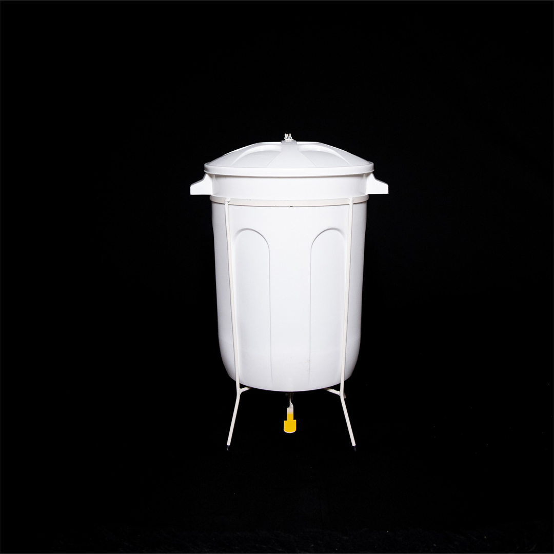 Lixeira com Pedal 30L